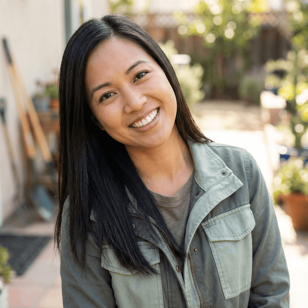 Female homeowner in her mid 30s, White, friendly and approachable look